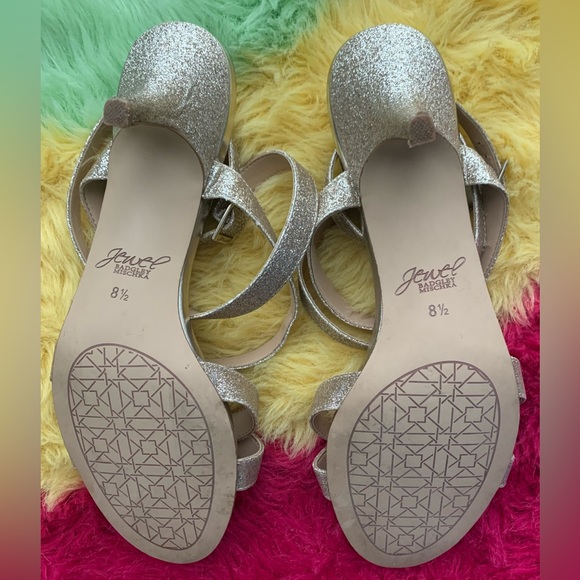 Excellent Condition, Jewel Badgley Mischka “Newberry Evening” Sandal, Size 8.5 - Picture 7 of 9